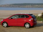 Honda FR-V 2004 года